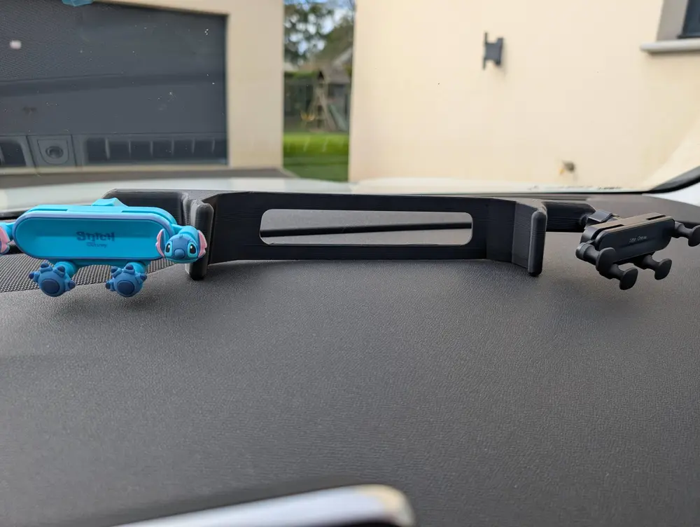 Phone holder Peugeot 5008