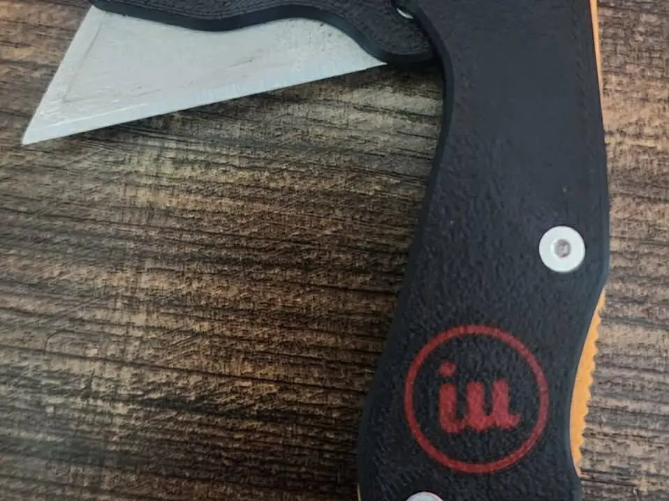 Folding Knife 1