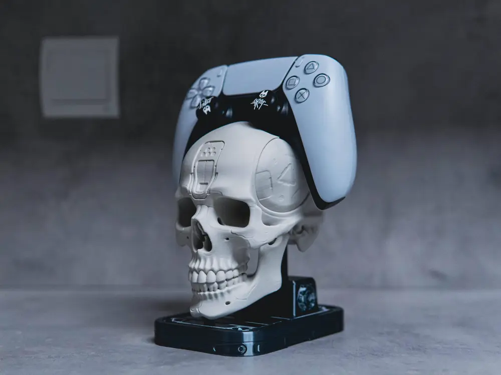 Neural Relic — Cyber Skull PS5 Controller Stand