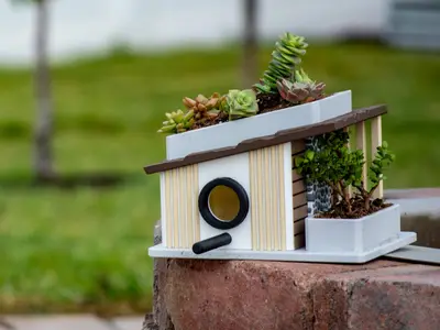 Birdhouse 002 - Mid-Century Modern Birdhouse & Succulent Planter