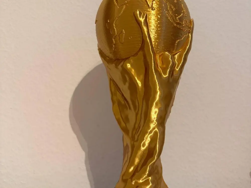FIFA World Cup Trophy cutted in 4 bodies for AMS