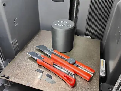 Box For Used Blades
