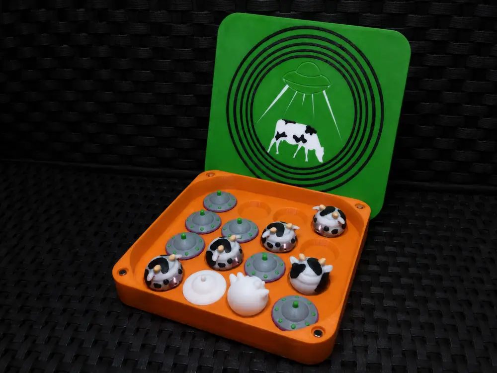 Alien vs Cow Tic Tac Toe