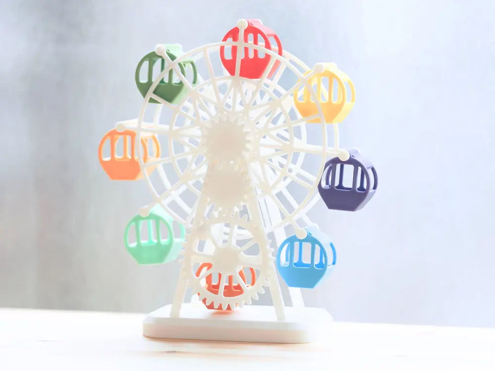 Hand-Crank Ferris Wheel