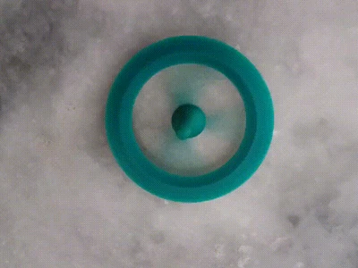🌀 Random Motion Optical Illusion Spinner