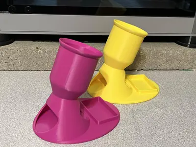 4oz Crafters Glue Stand