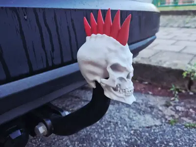 Punk Skull Hitch Ball cover