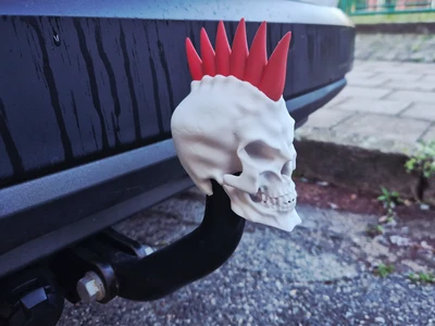 Punk Skull Hitch Ball cover