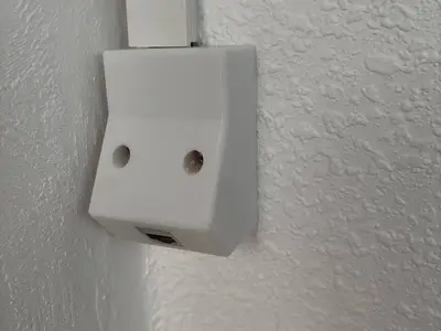 RJ45 Keystone Wall Outlet with 45-degree