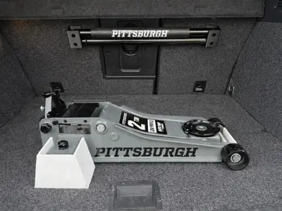 Floor Jack Mount for Car with Bar Mounts