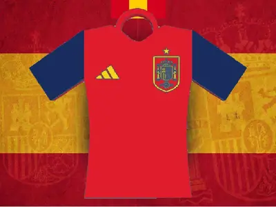 Spain Football Team Keychain Home Kit Jersey 2026 Edition