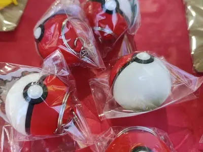 Mini Pokeball Keychain - Pokemon