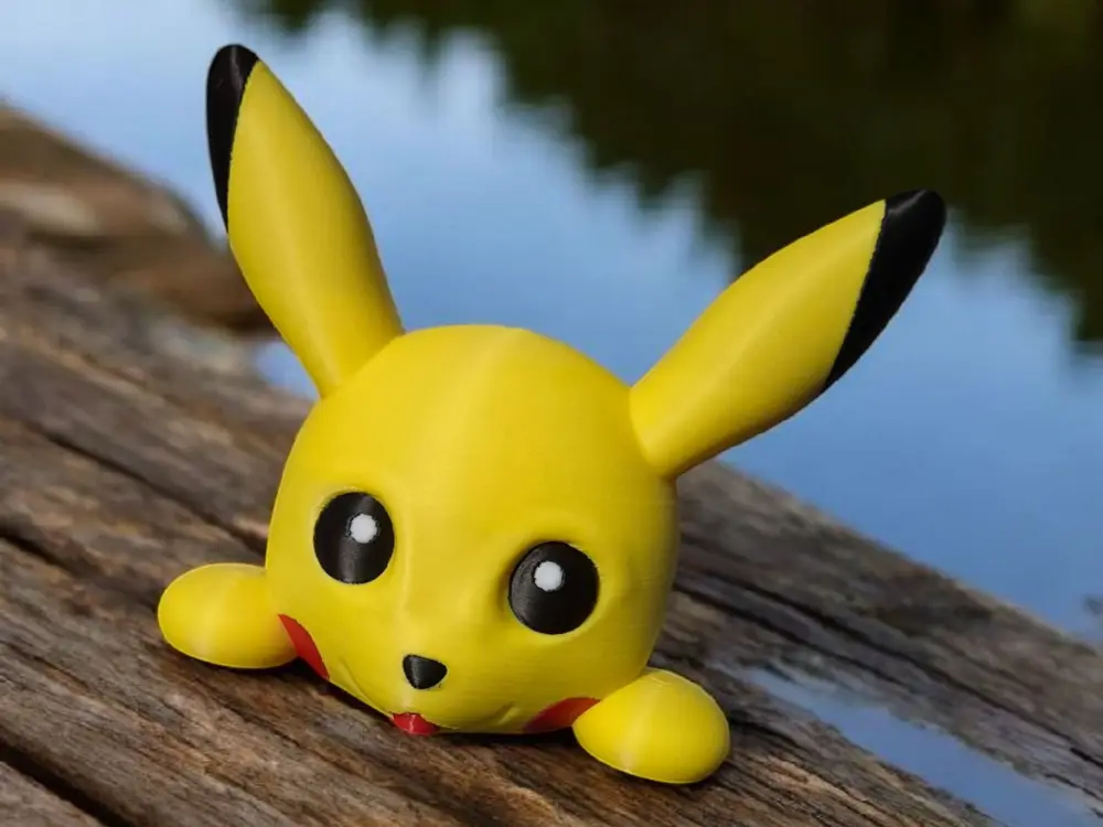 Pikachu peeker