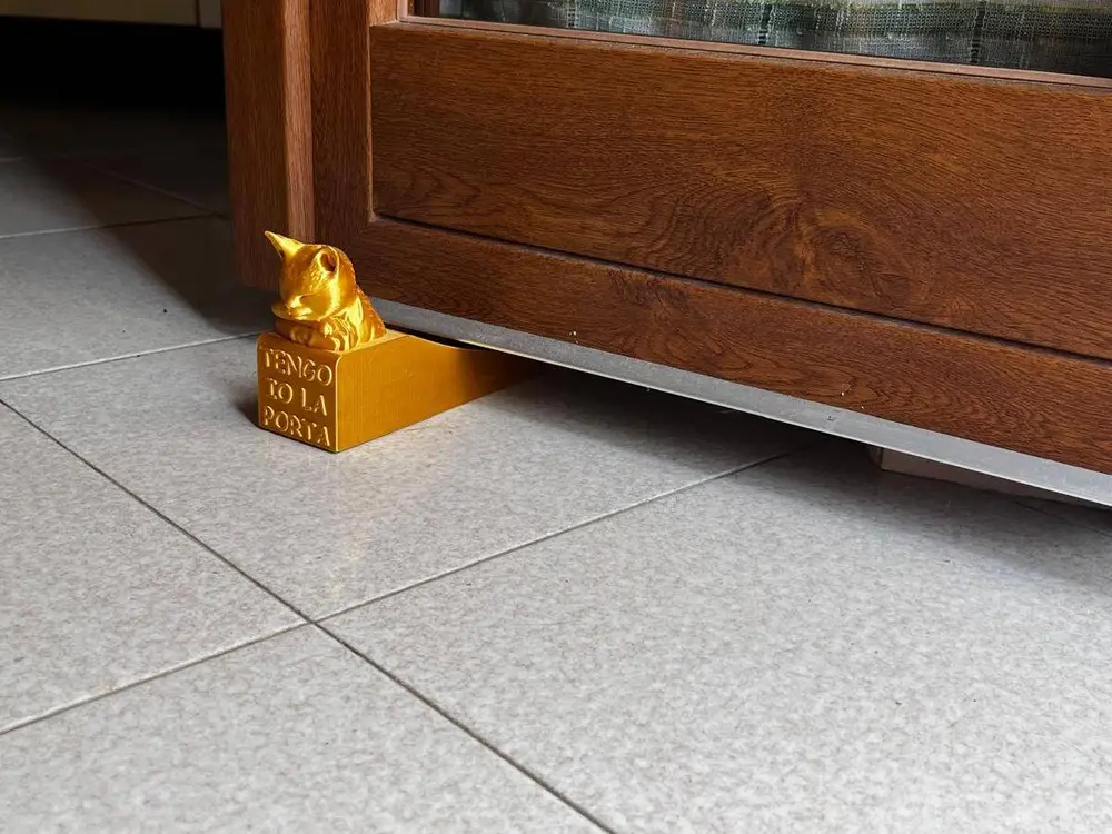 Cat doorstop