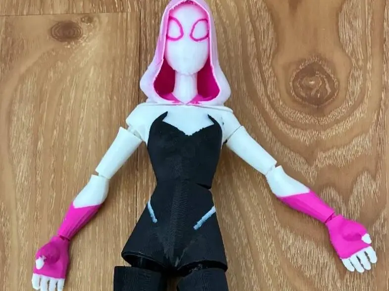 Gwen Stacy araña flexible