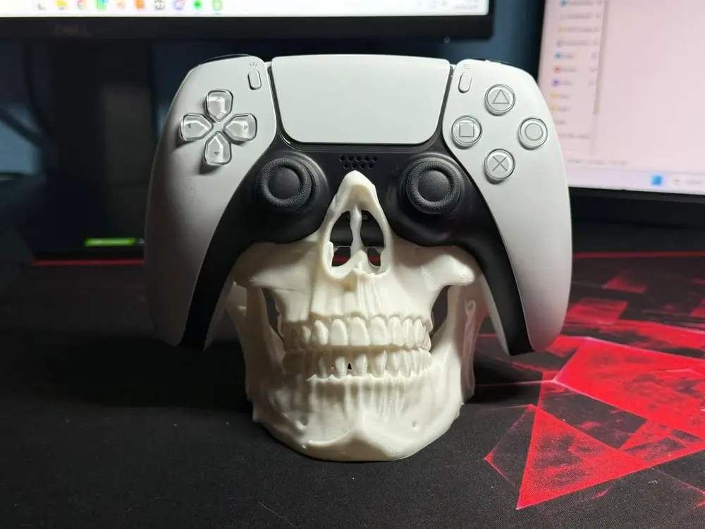 Skull PS5 Controller Stand