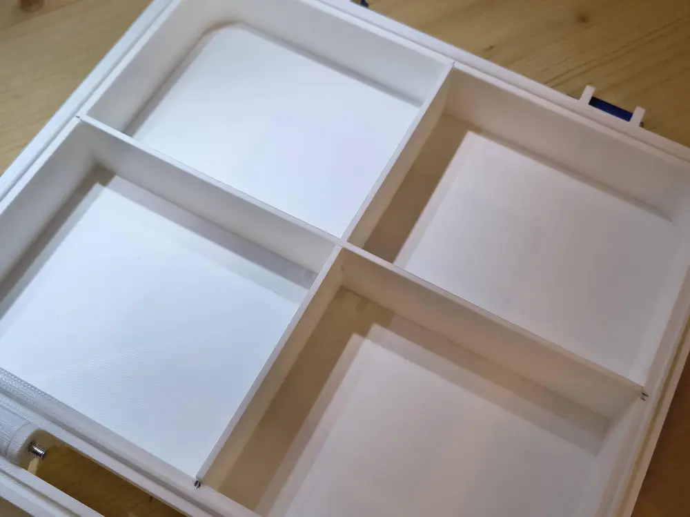 Rugged box dividers