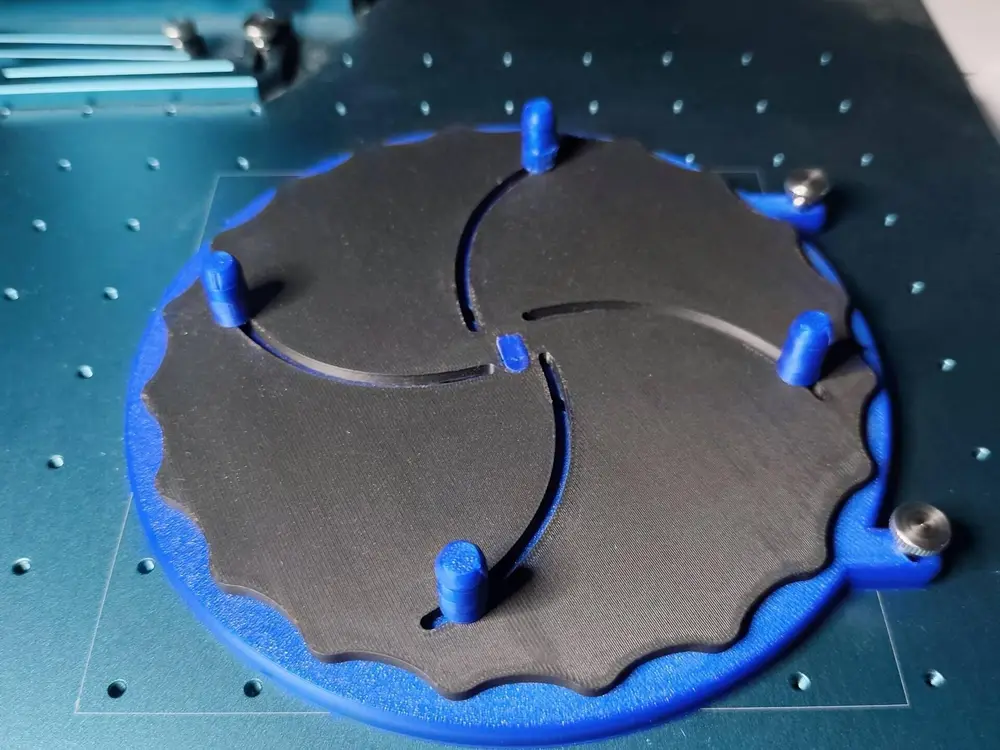 Self-Centering Laser Jig / Chuck for Sculpfun V5