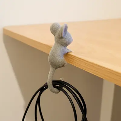 Mouse-Shaped Desktop Cable Organizer Hook