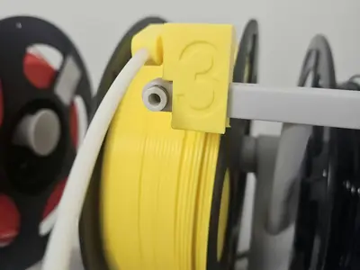 Filament guide bracket