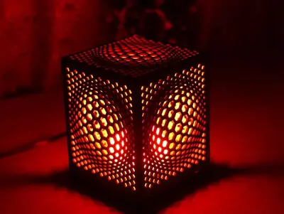 Geometric Illusion Lamp