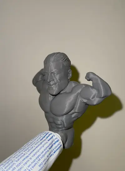 DISPENSATORE DI DENTIFRICIO GIGACHAD
