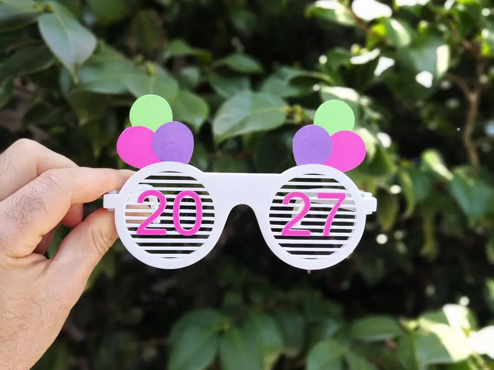 New Year's Glasses 2026