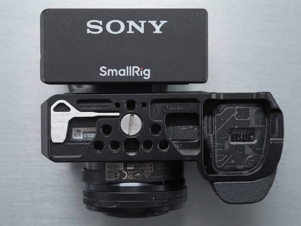 Anti-loss cover for Sony A6400 Smallrig cage wrench - Makeronline