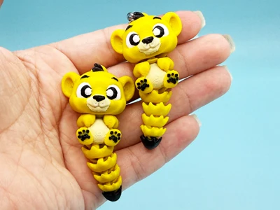 Articulated cute Lion(Keychain)