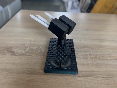 Moving pen holder Rocket Launcher