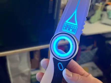 Survival Knife - Lighting