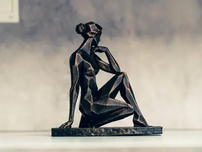 The Woman - Faceted Sculpture