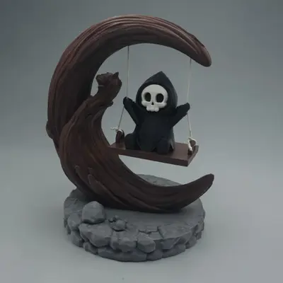 Death Reaper Swinging + Moon Stand