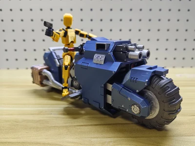 Raider Bike - Dual Movable Wheels, Compatible with Dummy 13