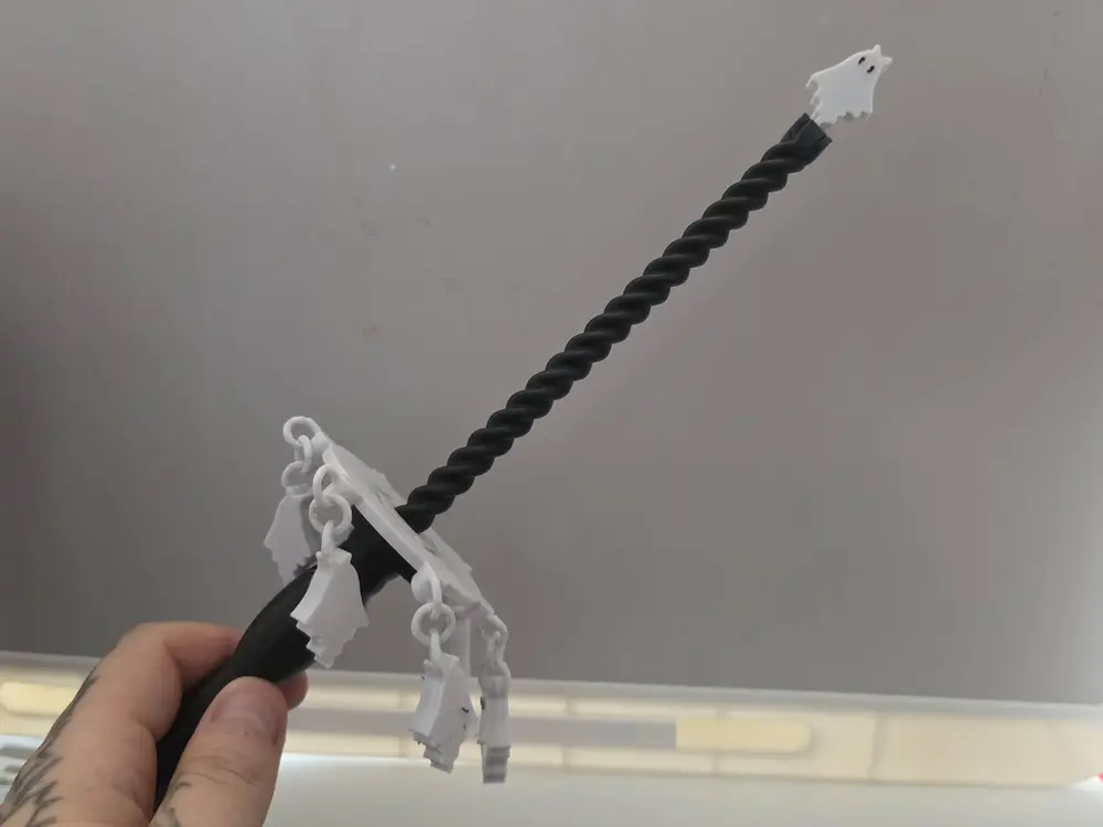 ghost girl spinner ver