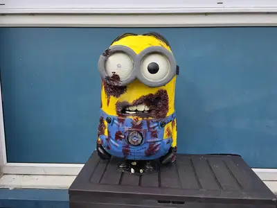 minion zombie LARGE