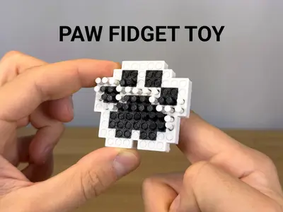 Pin Art Paw Fidget Toy