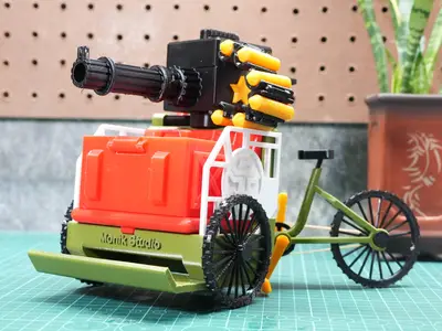 Cyclo AutoGun - Retro Futuristic Gunner Vehicle