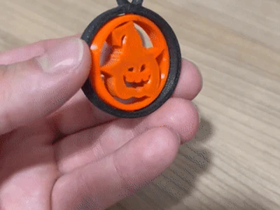 Pumpkin halloween gyro Keychain