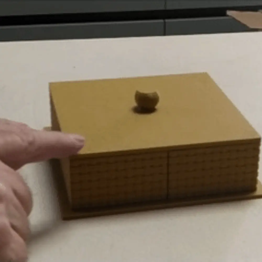 Collapsible boxes