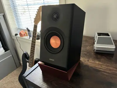 20 Degree Desktop Speaker Stand