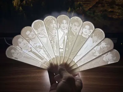 云旗 高嘉辉 演员人物透光浮雕扇