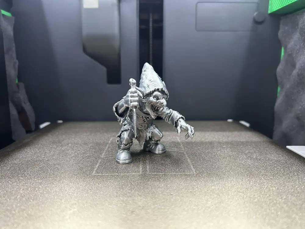Goblin Rogue with Bone Dagger