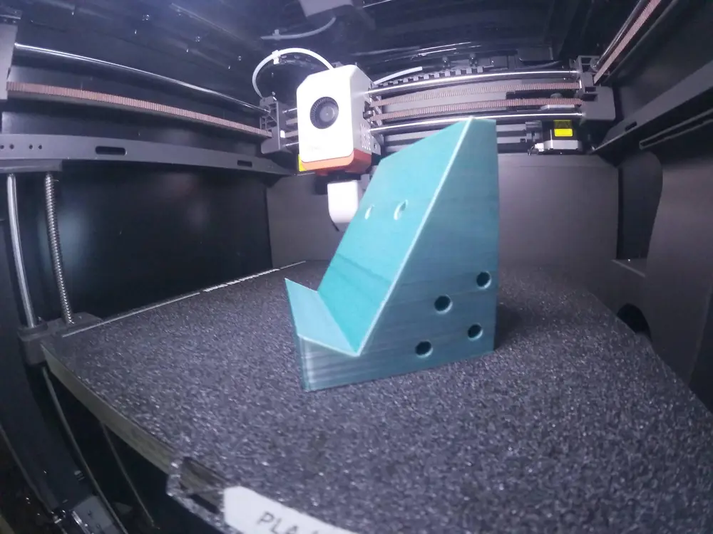 simple phone stand