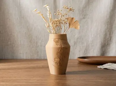 Elegant Decorative Flower Vase – Fan Pattern Design