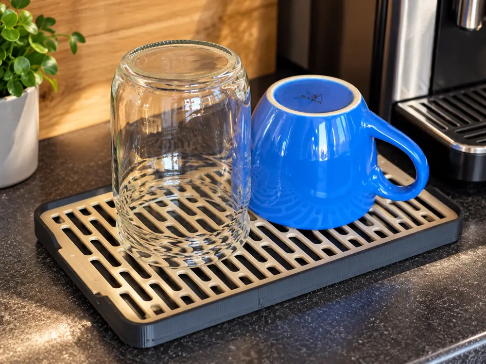 Smart Glass Drip Tray – No More Wet Countertops