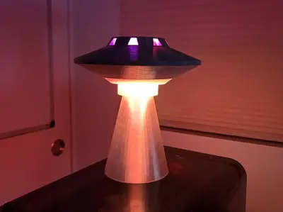 UFO Flying Saucer desk lamp accent light