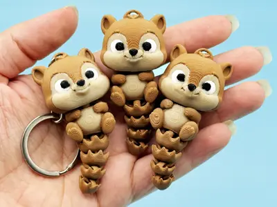 Articulated squirrel (keychain)