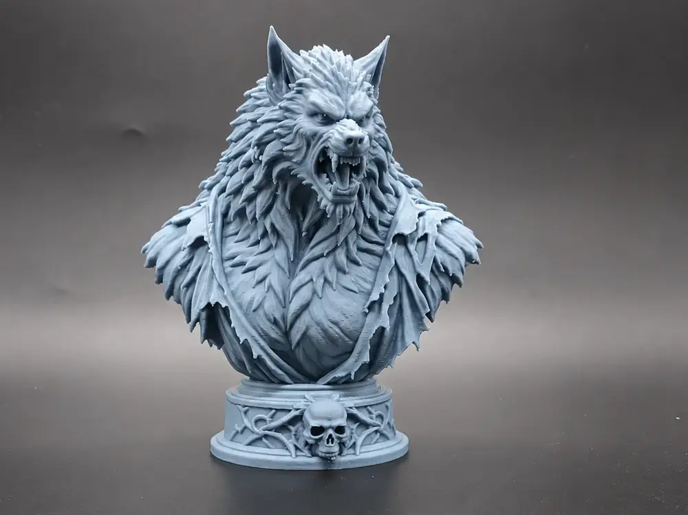 Moonfang Werewolf Bust – Dark Fantasy