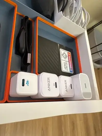 Gridfinity USB Wall Chargers Bin – Desk Organizer